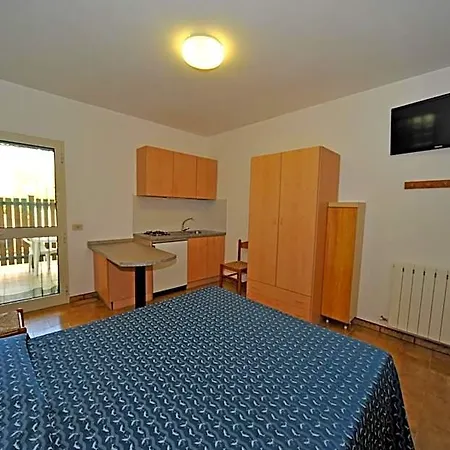 Casa Campanella فندق كابوليفيري